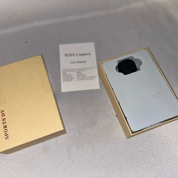 CO2 air quality monitor, pollution and ventilation meter, sensor that tests and - Picture 4 of 5